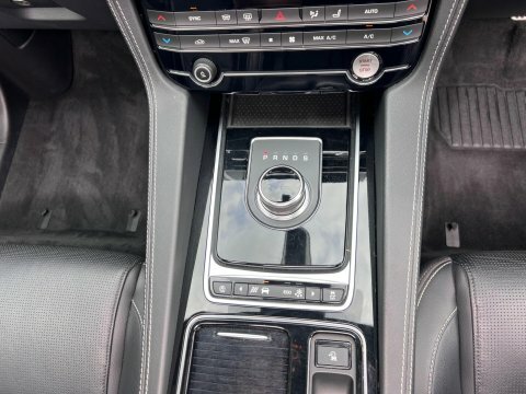 Jaguar F-Pace 2.0 I4 240Ps R-sport Awd Red #30