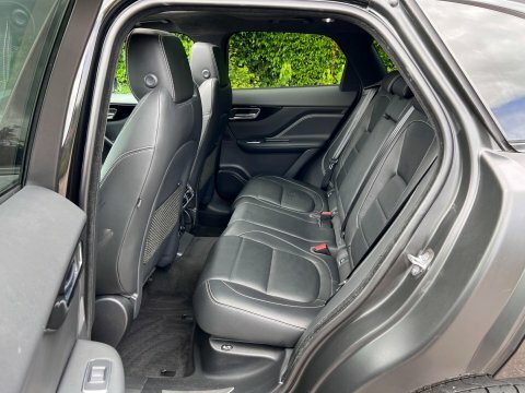 Jaguar F-Pace 2.0 I4 240Ps R-sport Awd Red #45