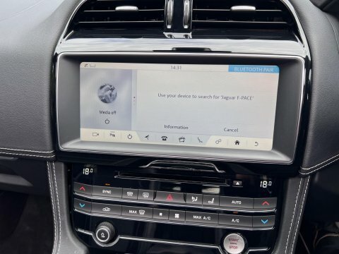 Jaguar F-Pace 2.0 I4 240Ps R-sport Awd Red #83