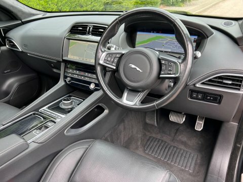 Jaguar F-Pace 2.0 I4 240Ps R-sport Awd Red #89