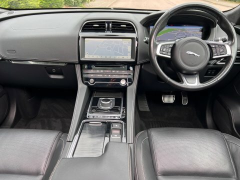 Jaguar F-Pace 2.0 I4 240Ps R-sport Awd Red #25
