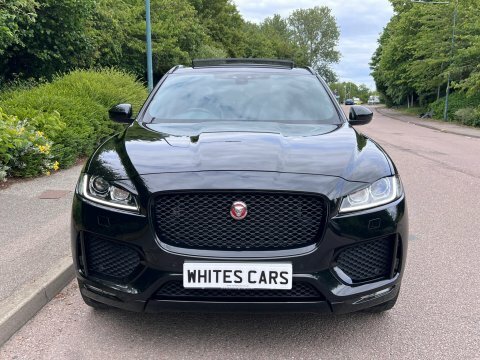 Jaguar F-Pace 2019 69 2.0 Black #6