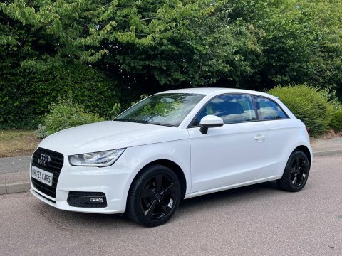 Audi A1 1.6 Tdi Black Edition White #5