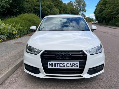 Audi A1 1.6 Tdi Black Edition White #51