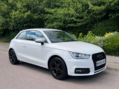Audi A1 1.6 Tdi Black Edition White #1