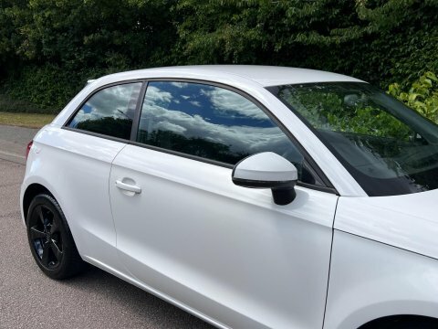 Audi A1 1.6 Tdi Black Edition White #9