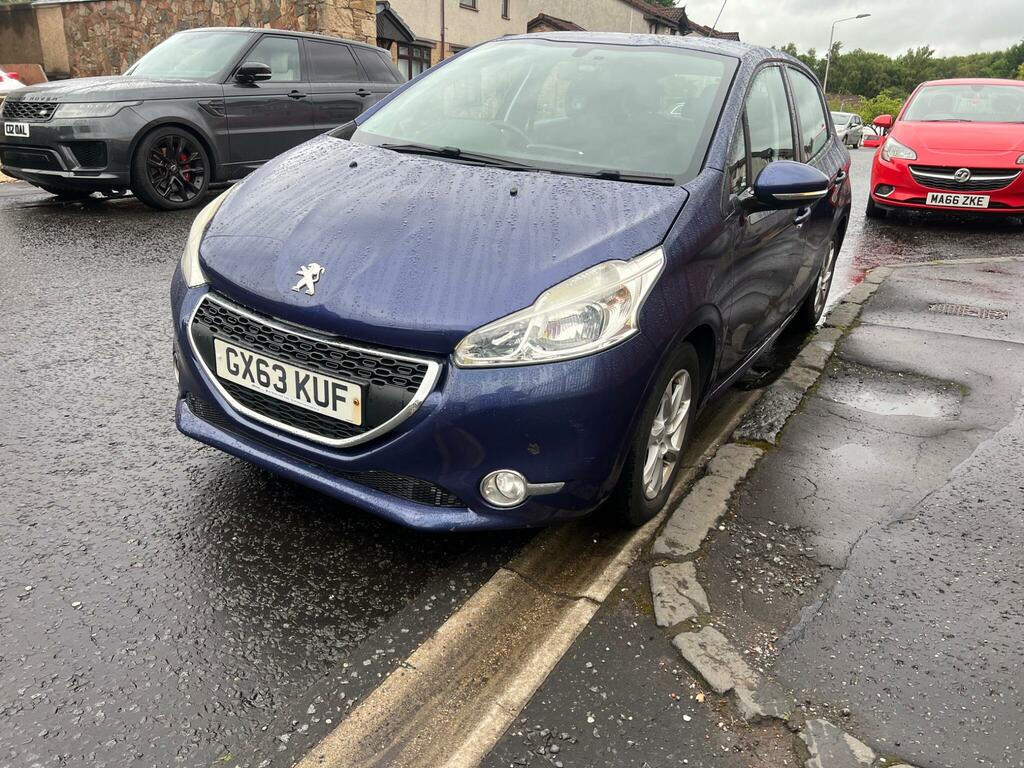 Peugeot 208 Active Blue #2