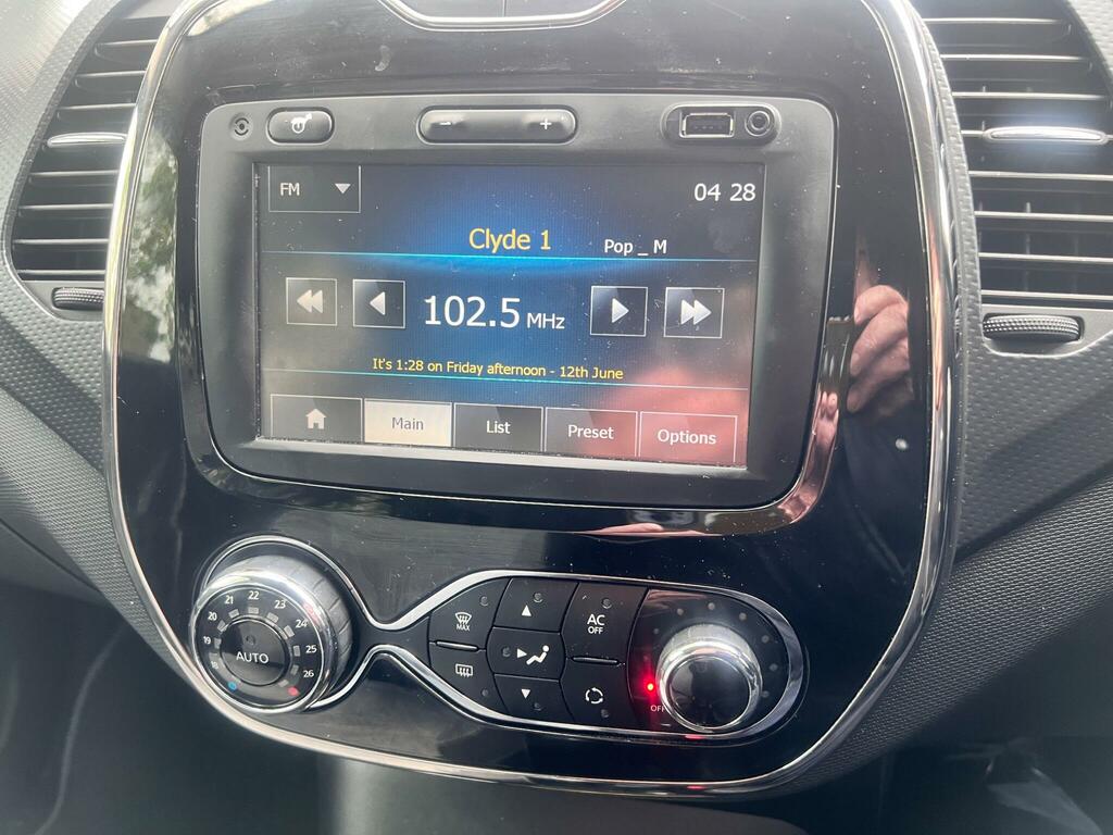 Renault Captur 0.9 Dynamique S Medianav Energy Tce Ss 90 Bhp Black #14