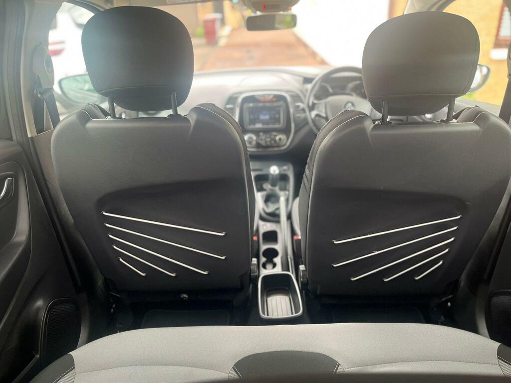 Renault Captur 0.9 Dynamique S Medianav Energy Tce Ss 90 Bhp Black #7