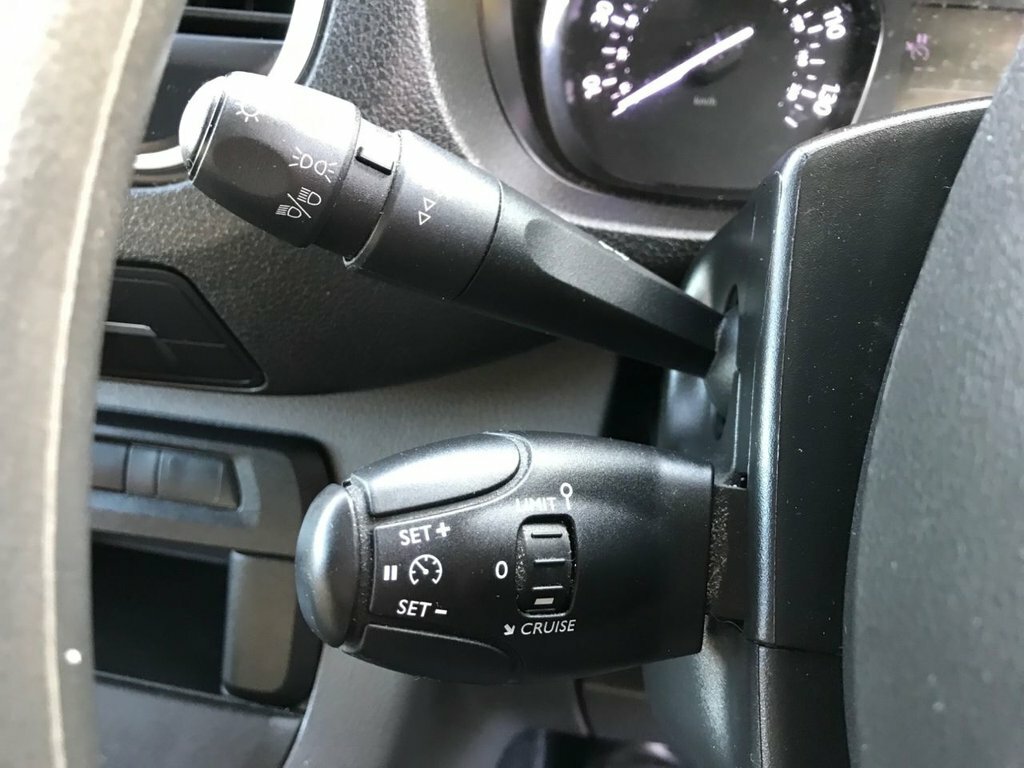 Vauxhall Vivaro Mwb L2h1 F2900  #11