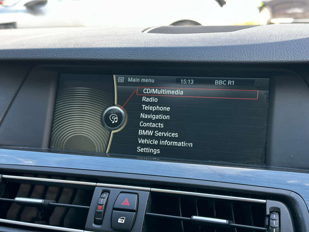BMW 5 Series 2.0 520D Se Business Edition Touring Steptronic Eu Red #16