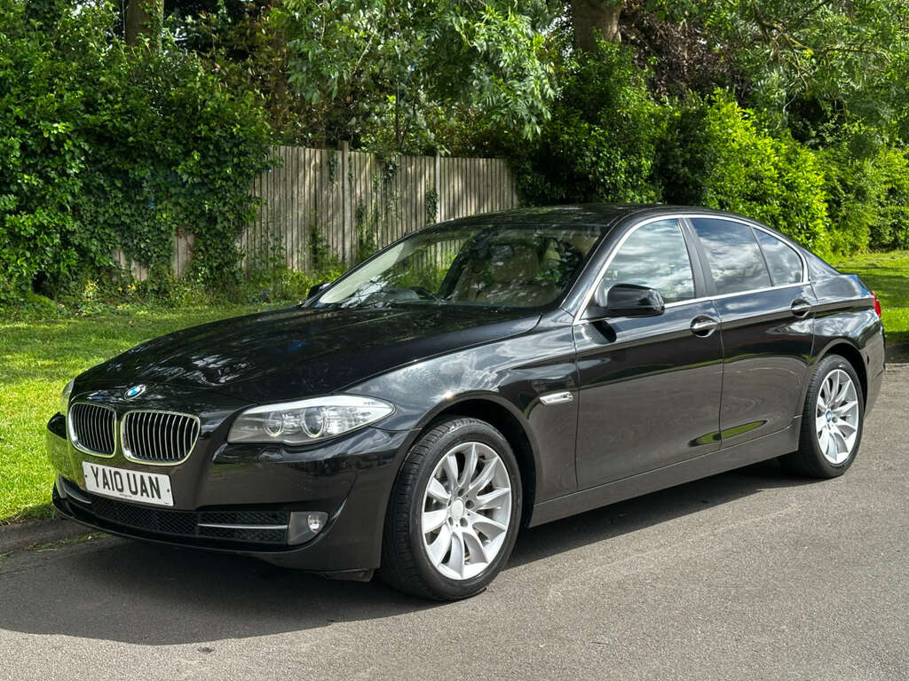 BMW 5 Series Saloon 3.0 530D Se Saloon Steptronic Eu YA10UAN Black #3