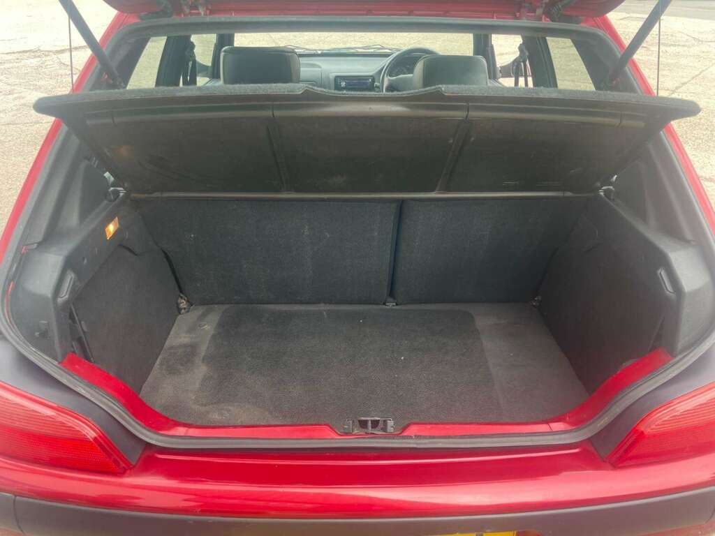Peugeot 106 XL Red #22