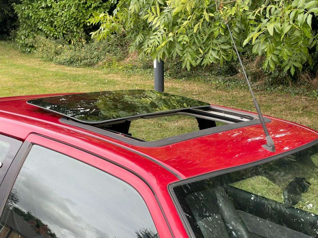 Peugeot 106 XL Red #8