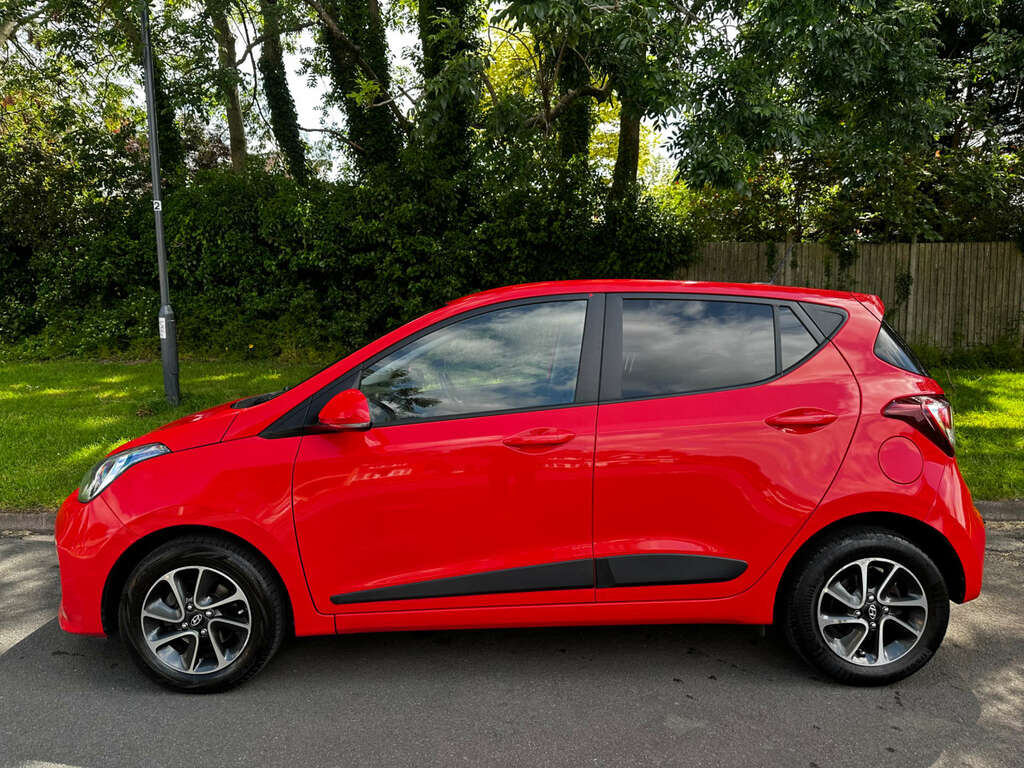 Hyundai I10 Hatchback 1.2 Premium Hatchback Eu NG18FPY Red #4