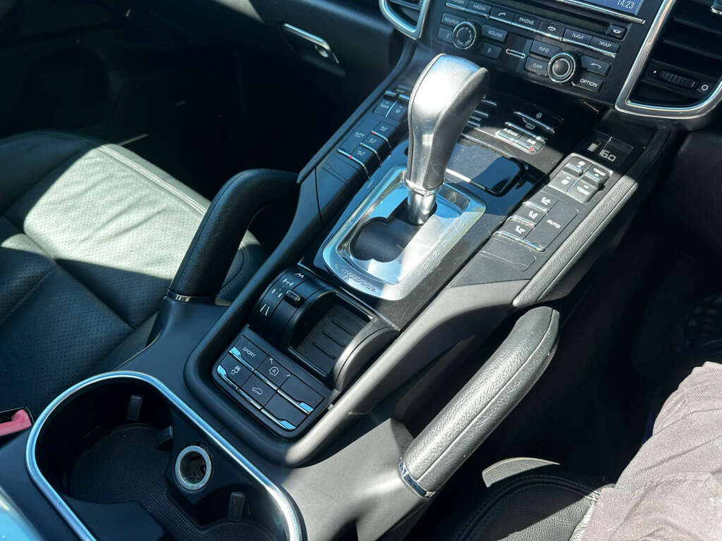 Porsche Cayenne Cayenne Gts V8 Tiptronic S A Grey #15