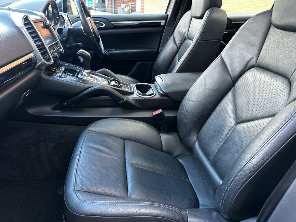 Porsche Cayenne Cayenne Gts V8 Tiptronic S A Grey #24