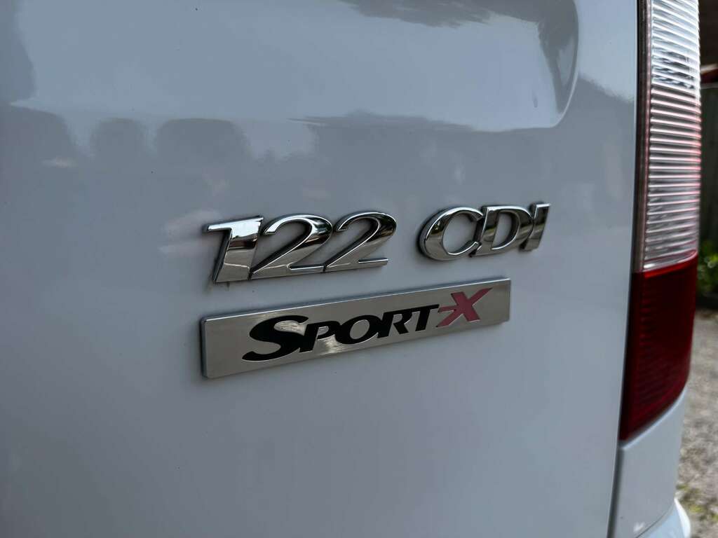 Mercedes-Benz Vito 116Cdi 2.1 163 Bhp Swb Panel Van 1 Owner Red #15