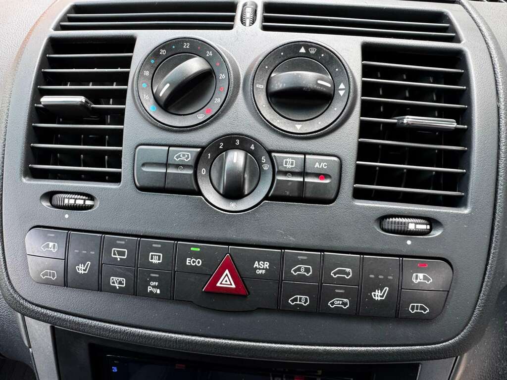 Mercedes-Benz Vito 116Cdi 2.1 163 Bhp Swb Panel Van 1 Owner Red #22
