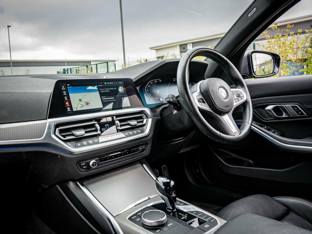 BMW 3 Series 320I Sport Step White #9