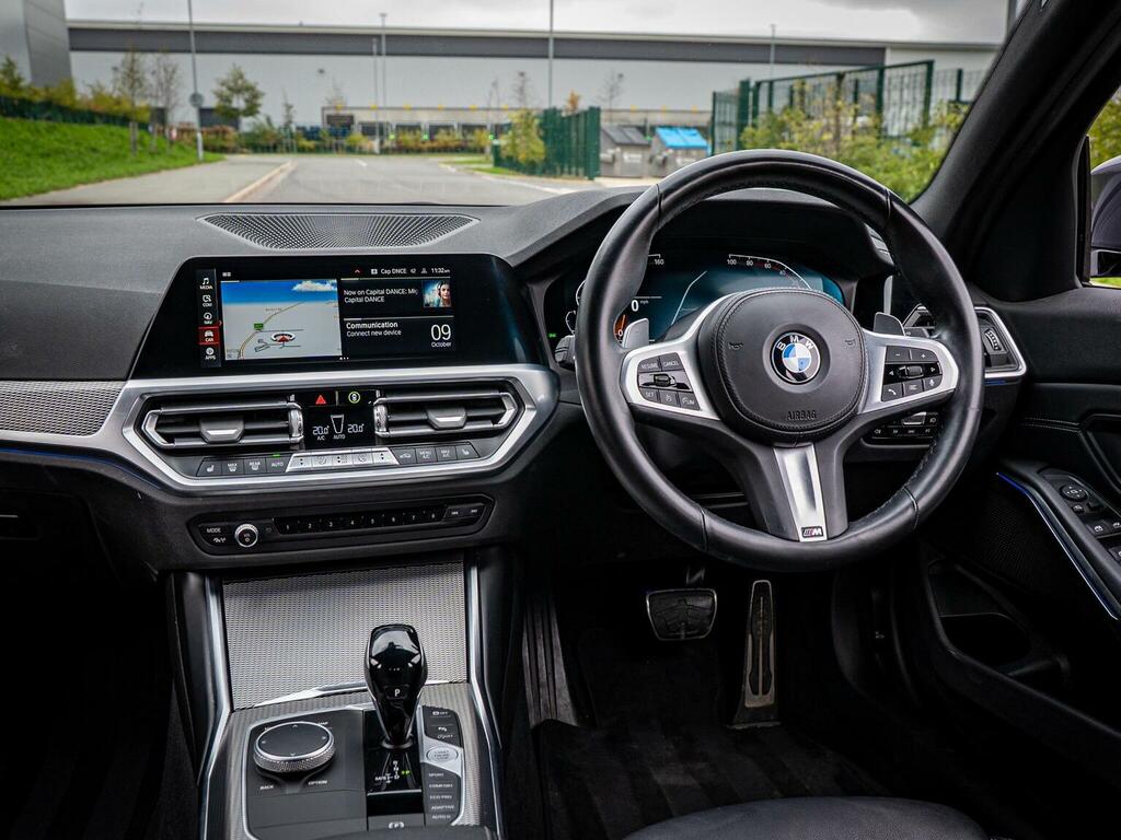 BMW 3 Series 320I Sport Step White #8