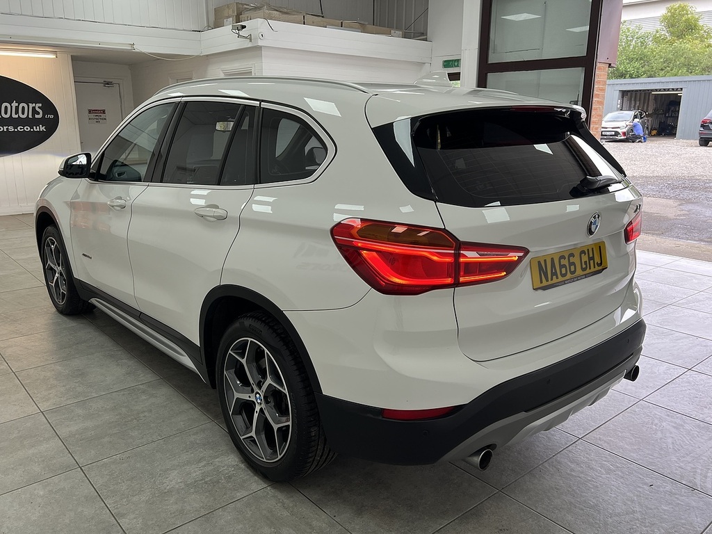 BMW X1 20D Xline NA66GHJ White #5