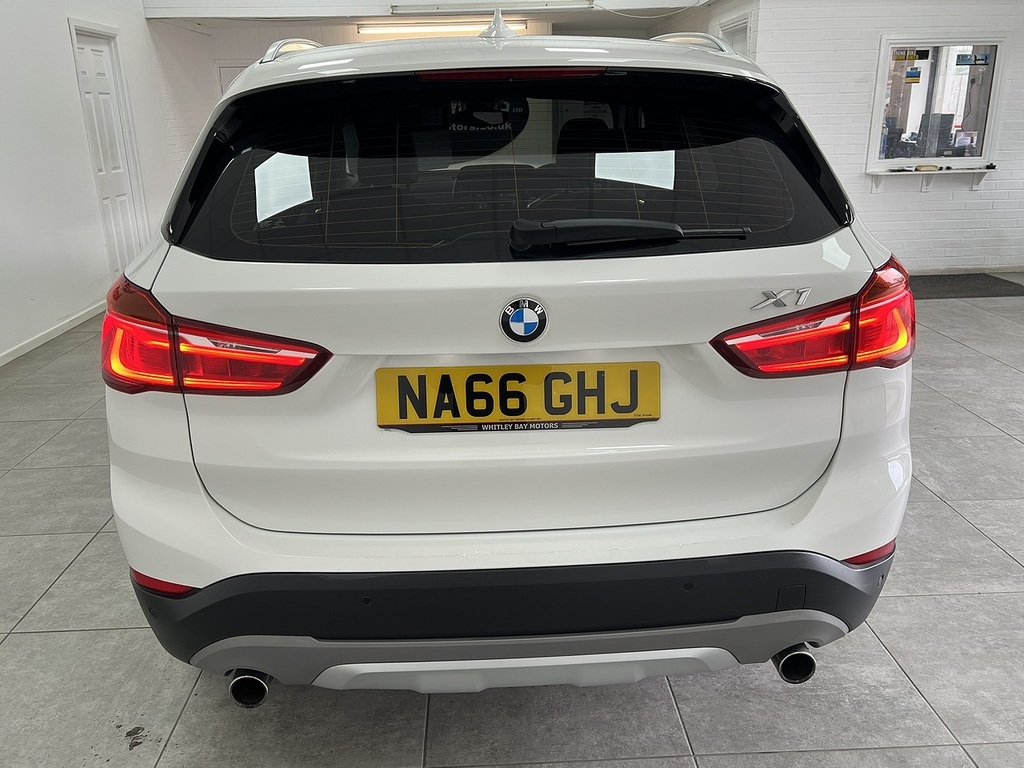 BMW X1 20D Xline NA66GHJ White #4