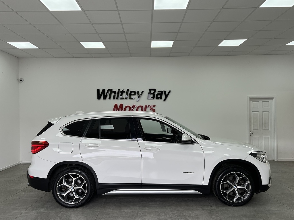 BMW X1 20D Xline NA66GHJ White #2