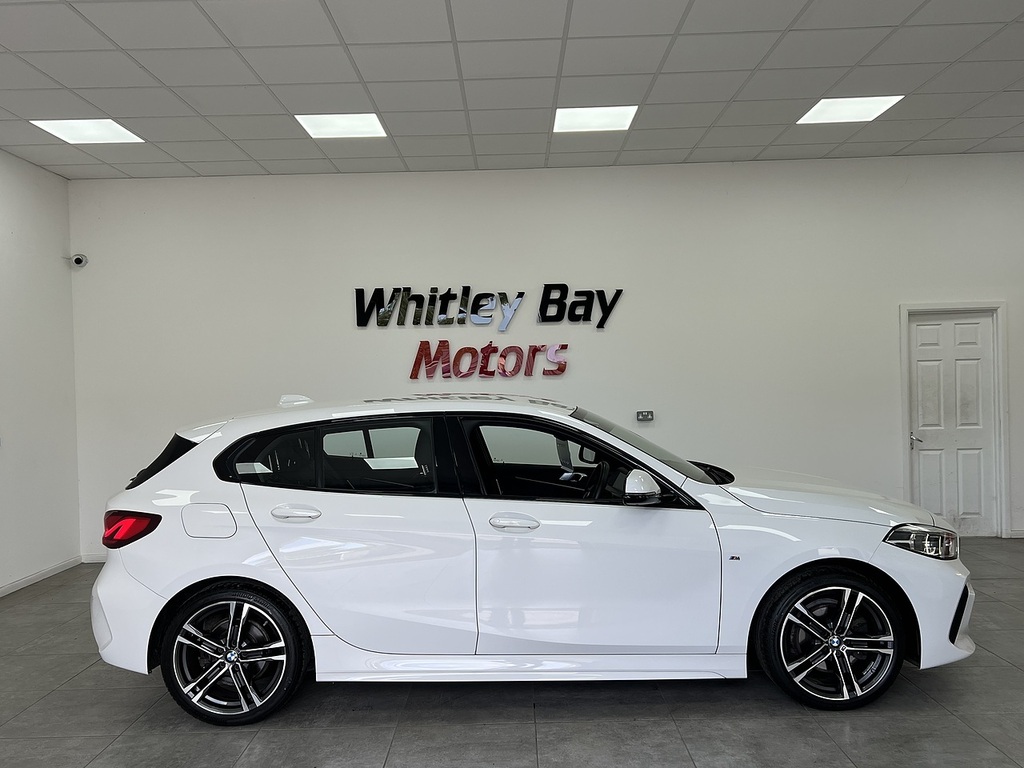 BMW 1 Series 118I M Sport GX22KNM White #2