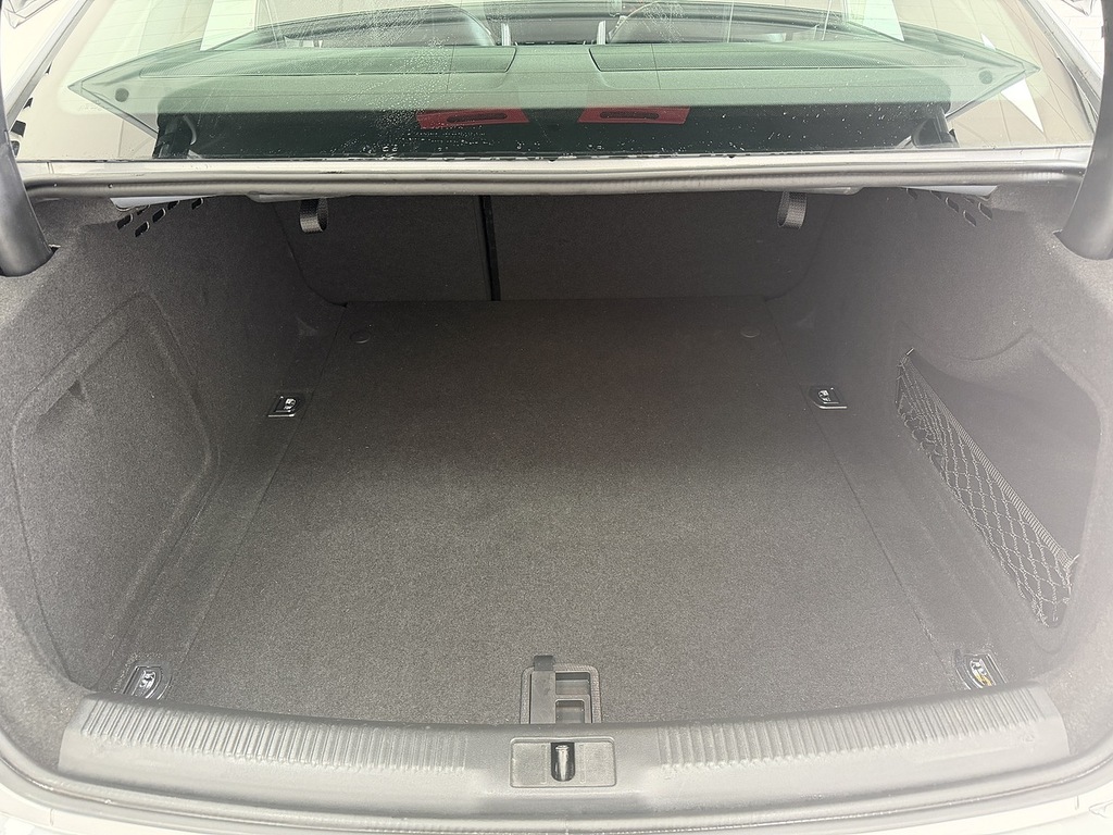 Audi A4 Tdi Ultra Se Technik Silver #5