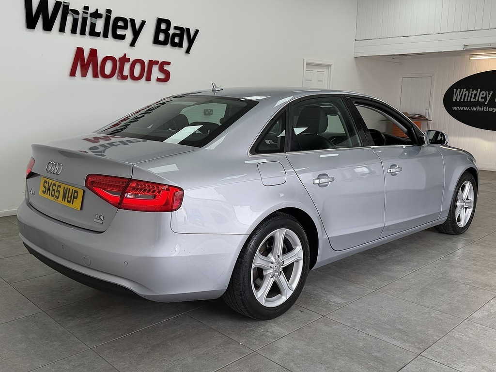 Audi A4 Tdi Ultra Se Technik Silver #3