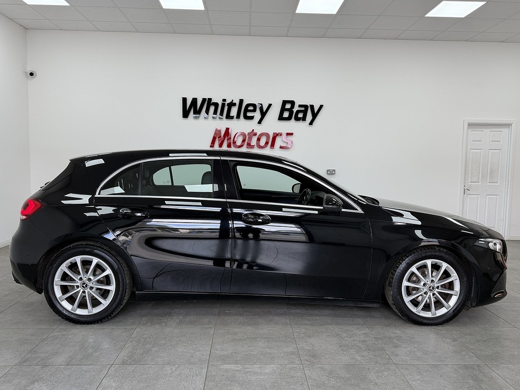 Mercedes-Benz A Class A180d Sport MV68KVD Black #2
