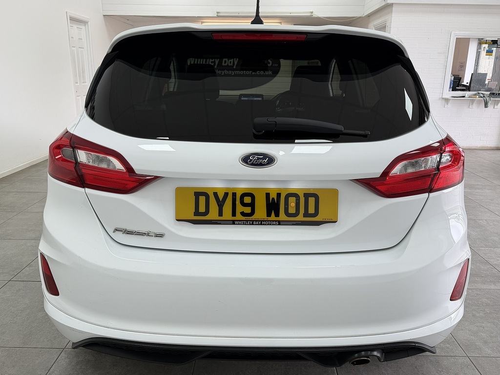 Ford Fiesta T Ecoboost St-line DY19WOD White #4