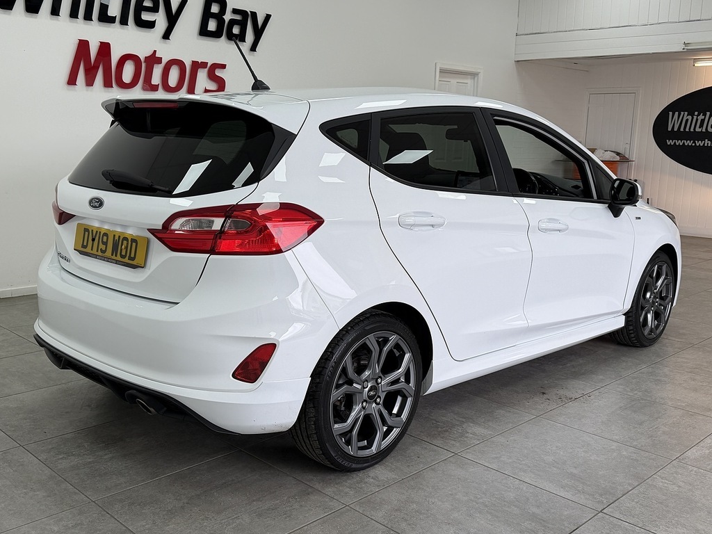 Ford Fiesta T Ecoboost St-line DY19WOD White #3