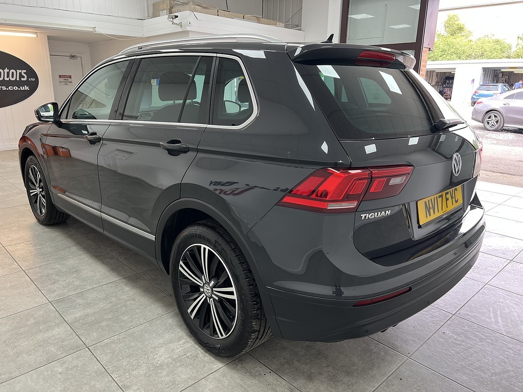 Volkswagen Tiguan Tdi Bluemotion Tech Se Navigation NV17FYC Grey #5