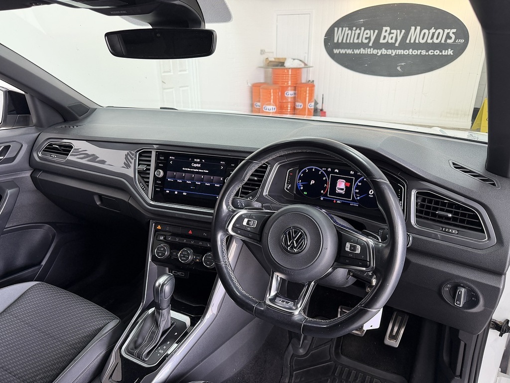Volkswagen T-Roc 1.6 Tdi Se Hatchback White #8