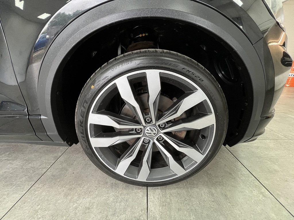 Volkswagen T-Roc Silver #23