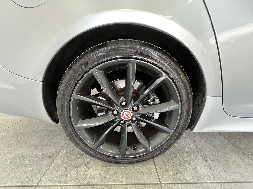 Jaguar XF D Luxury Green #22