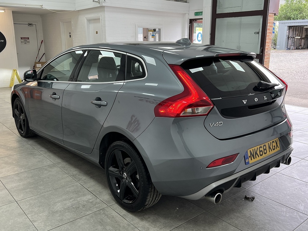 Volvo V40 T2 R-design Nav Plus NK68KGX Grey #5