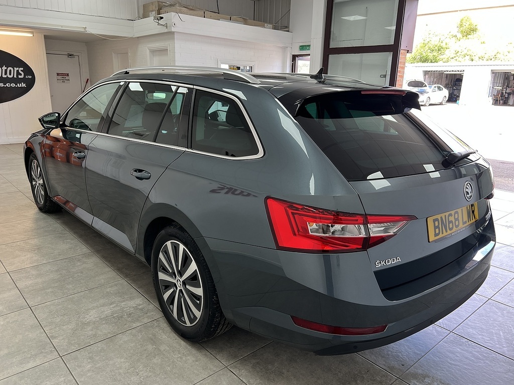 Skoda Superb Tdi Greenline Se Technology Grey #5