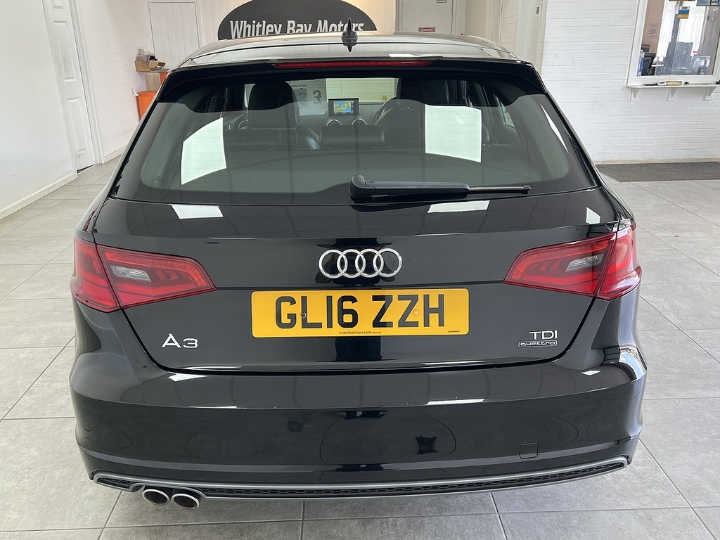Audi A3 Tdi S Line Black #4