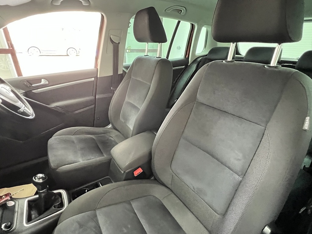 Volkswagen Tiguan 2.0 Tdi Bluemotion Tech Beige #17