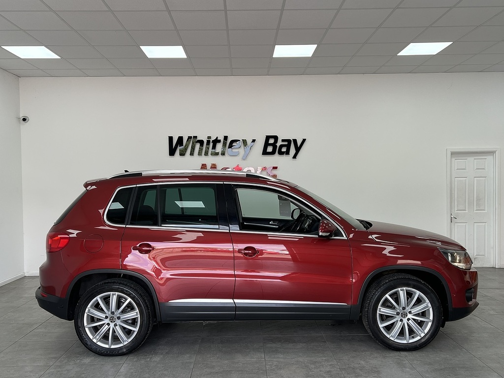 Volkswagen Tiguan 2.0 Tdi Bluemotion Tech Beige #2