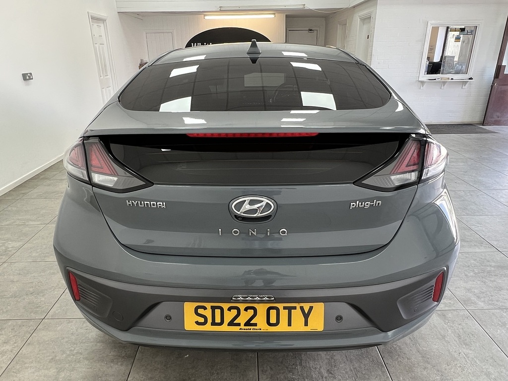 Hyundai Ioniq H-gdi Premium Grey #4