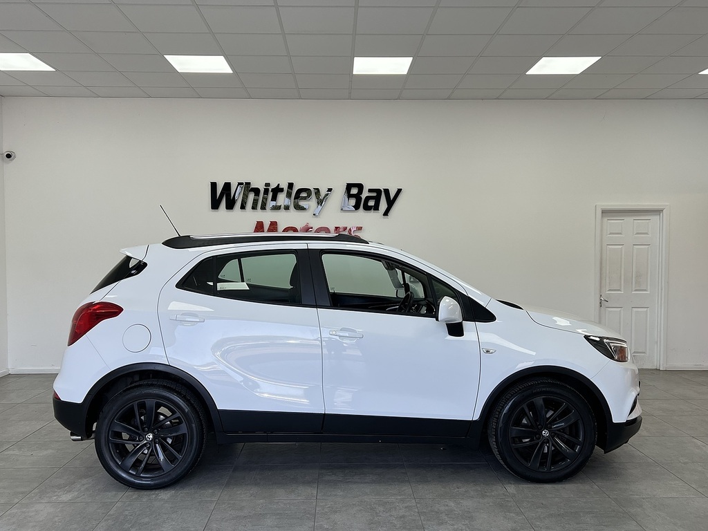 Vauxhall Mokka X I Turbo Design Nav White #2