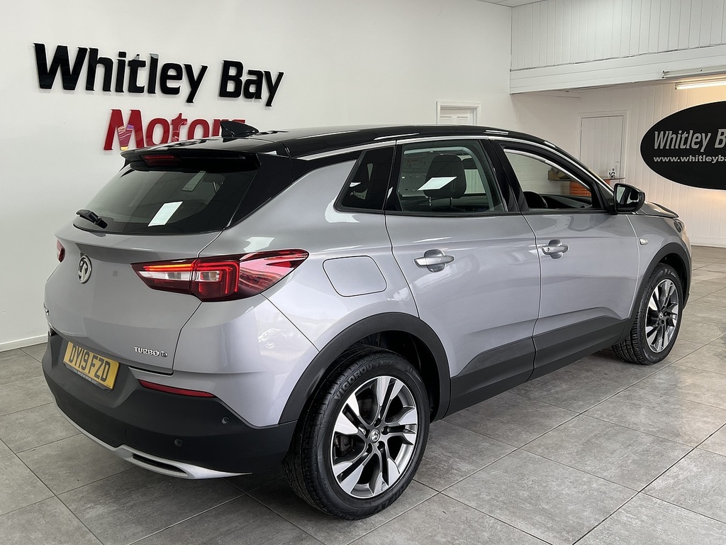 Vauxhall Grandland X Turbo D Blueinjection Sport Nav Grey #3