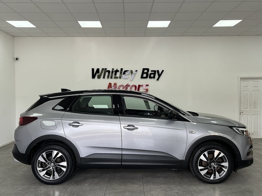 Vauxhall Grandland X Turbo D Blueinjection Sport Nav Grey #2