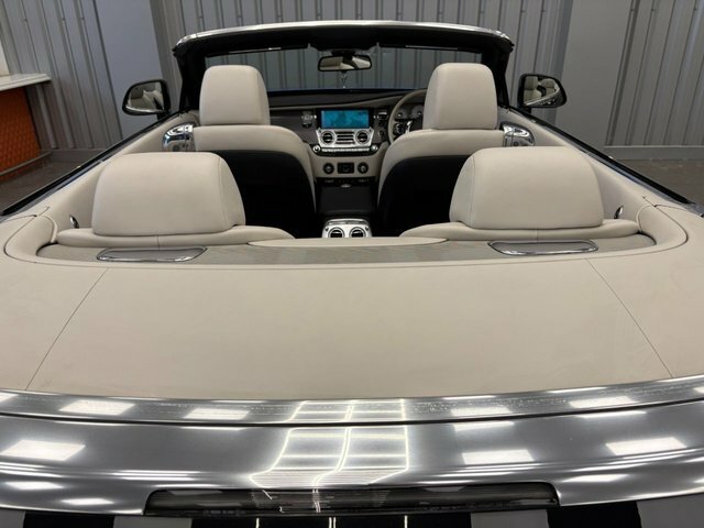 Rolls-Royce Dawn Dawn V12 White #21