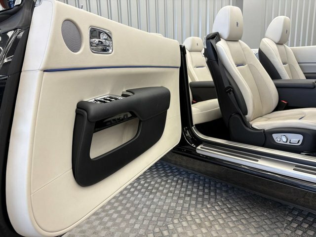 Rolls-Royce Dawn Dawn V12 White #22