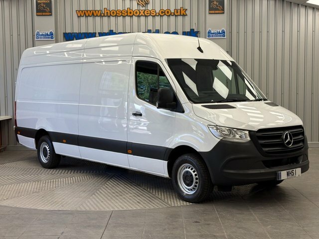 Mercedes-Benz Sprinter 2022 2.0 Cdi 150 Bhp 315 Progressive L3 H2 Rwd Man White